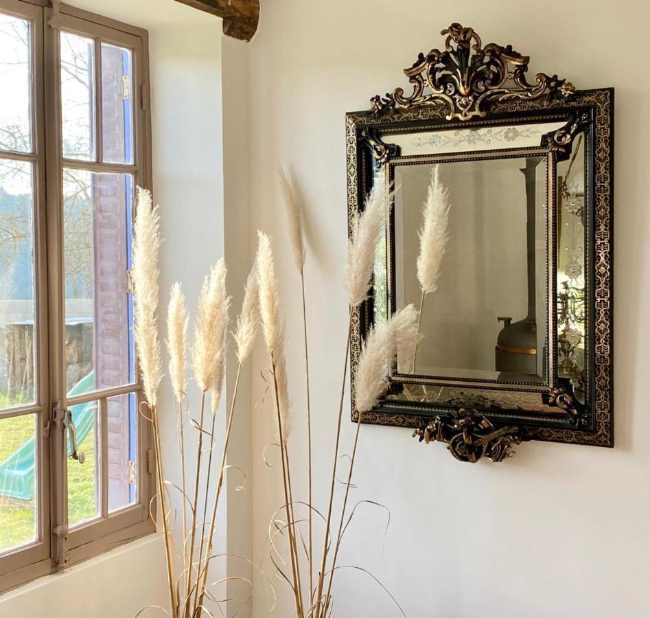 Bed and Breakfast Goute La Vie Marchamp Exterior foto