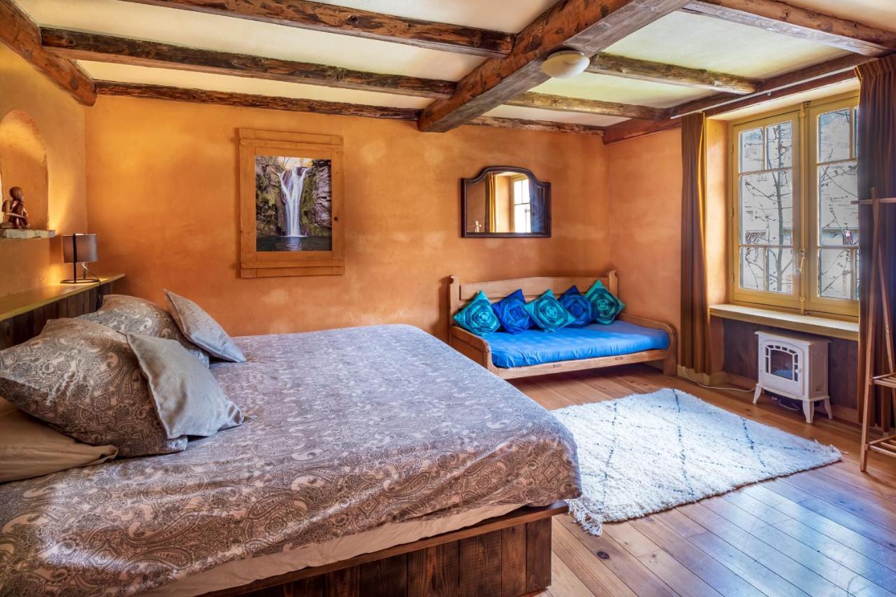 Bed and Breakfast Goute La Vie Marchamp Exterior foto